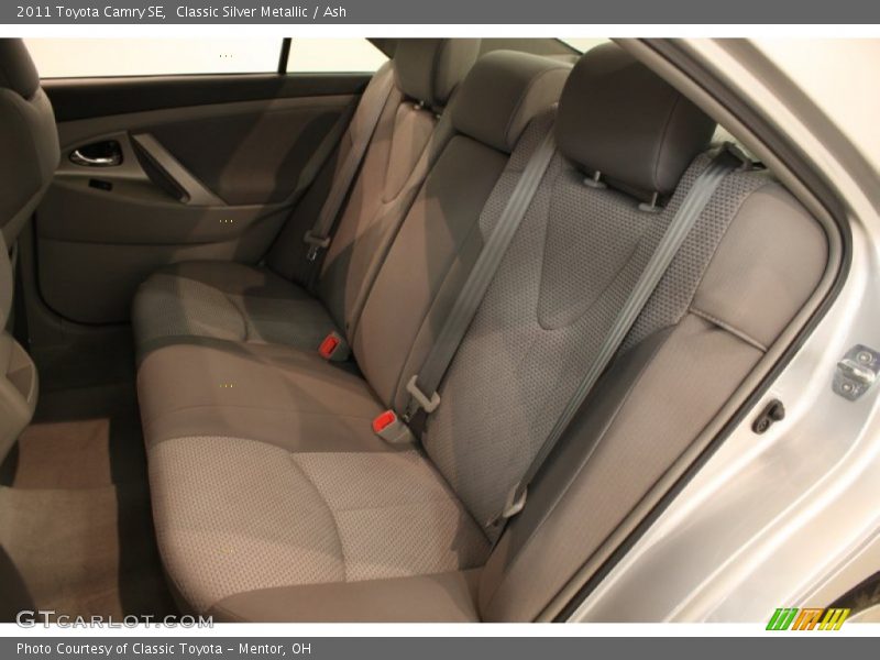 Classic Silver Metallic / Ash 2011 Toyota Camry SE