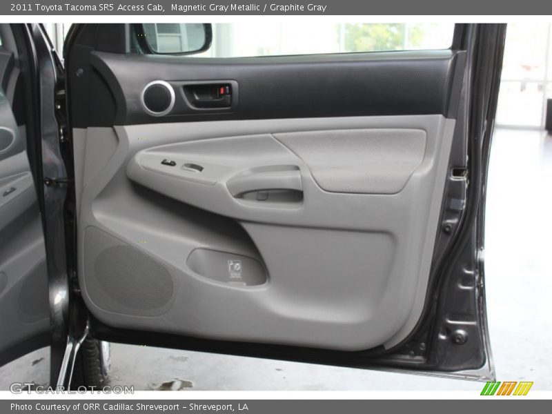 Magnetic Gray Metallic / Graphite Gray 2011 Toyota Tacoma SR5 Access Cab