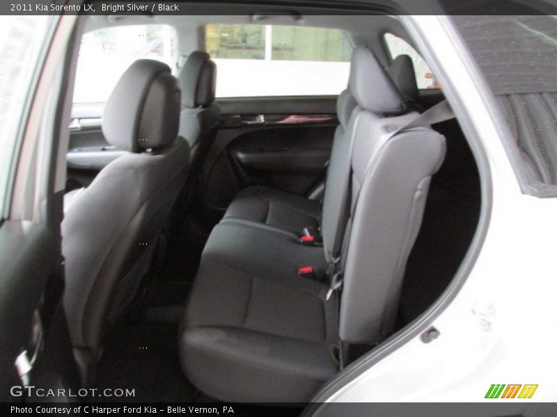 Bright Silver / Black 2011 Kia Sorento LX
