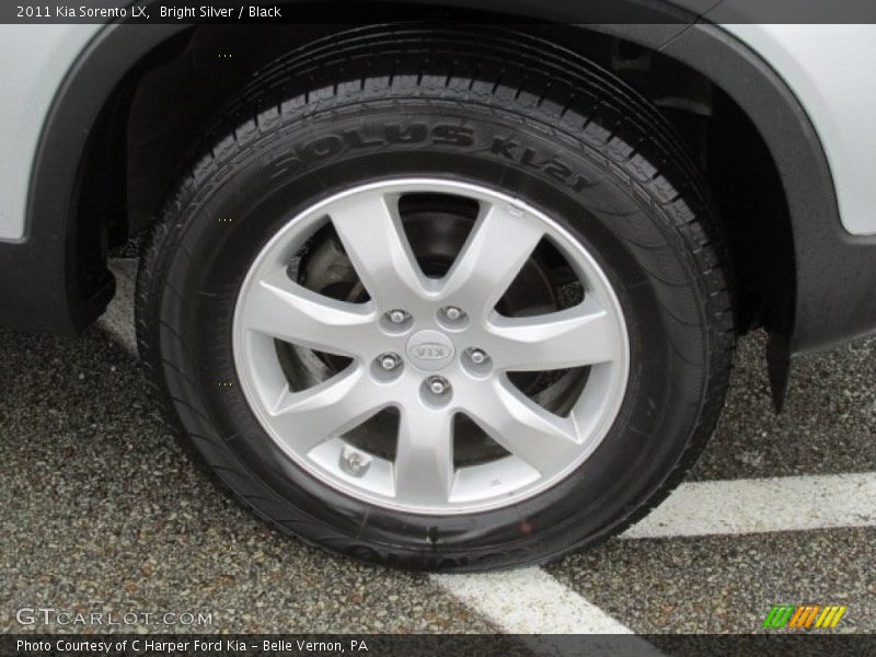 Bright Silver / Black 2011 Kia Sorento LX