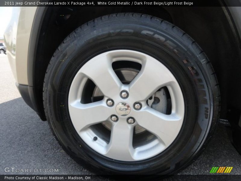 White Gold Metallic / Dark Frost Beige/Light Frost Beige 2011 Jeep Grand Cherokee Laredo X Package 4x4