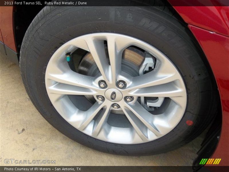 Ruby Red Metallic / Dune 2013 Ford Taurus SEL