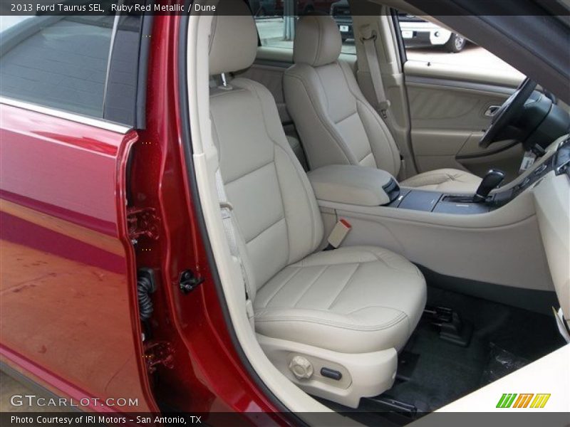 Ruby Red Metallic / Dune 2013 Ford Taurus SEL