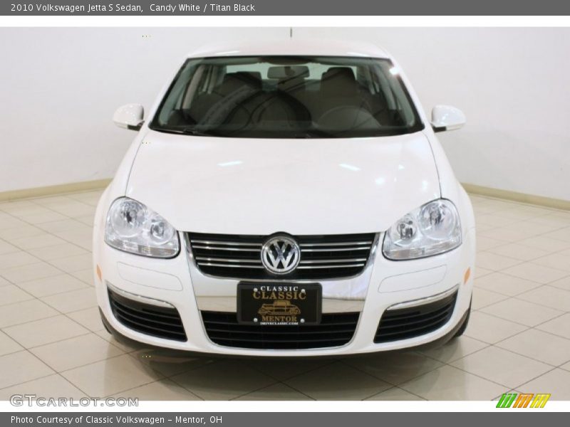 Candy White / Titan Black 2010 Volkswagen Jetta S Sedan