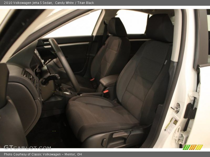 Candy White / Titan Black 2010 Volkswagen Jetta S Sedan