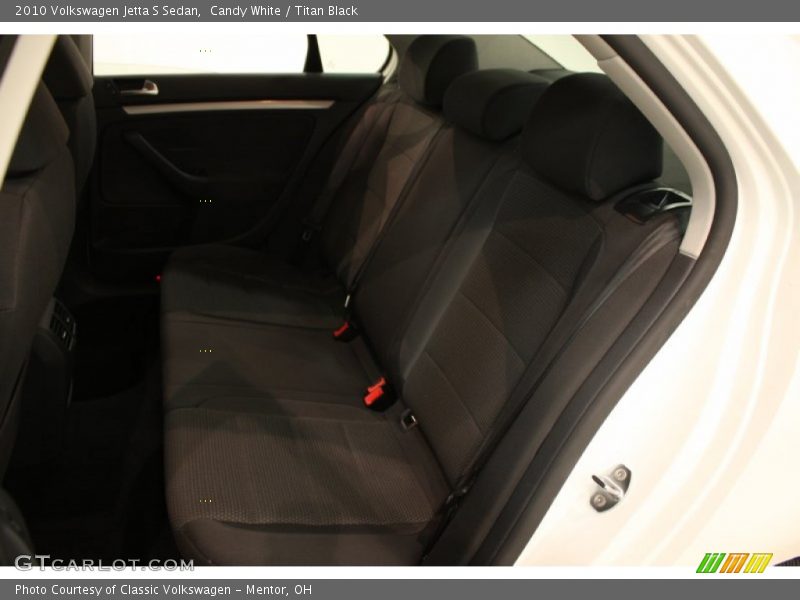 Candy White / Titan Black 2010 Volkswagen Jetta S Sedan