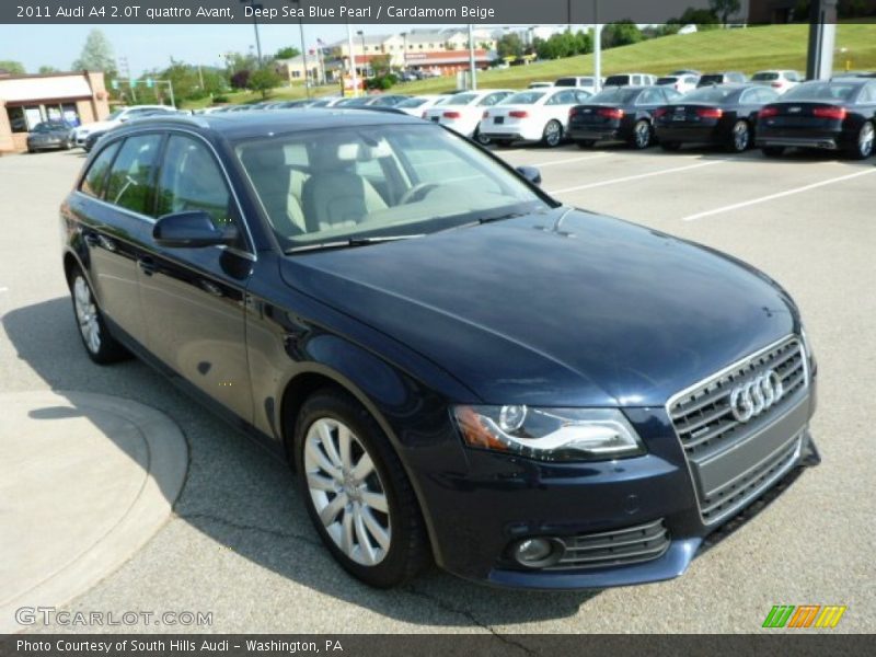 Front 3/4 View of 2011 A4 2.0T quattro Avant