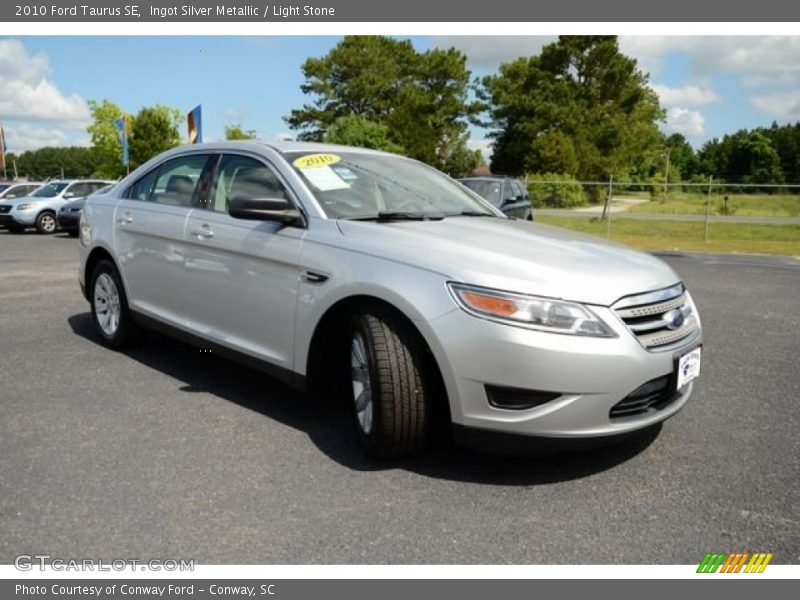 Ingot Silver Metallic / Light Stone 2010 Ford Taurus SE