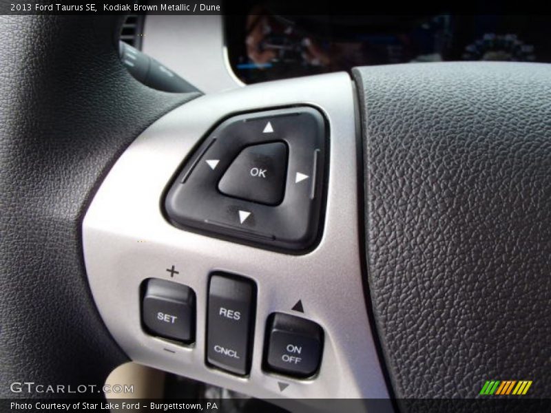 Kodiak Brown Metallic / Dune 2013 Ford Taurus SE