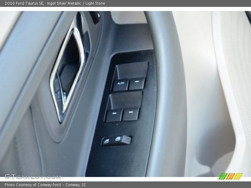 Ingot Silver Metallic / Light Stone 2010 Ford Taurus SE