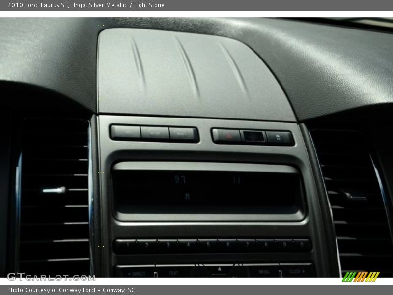 Ingot Silver Metallic / Light Stone 2010 Ford Taurus SE