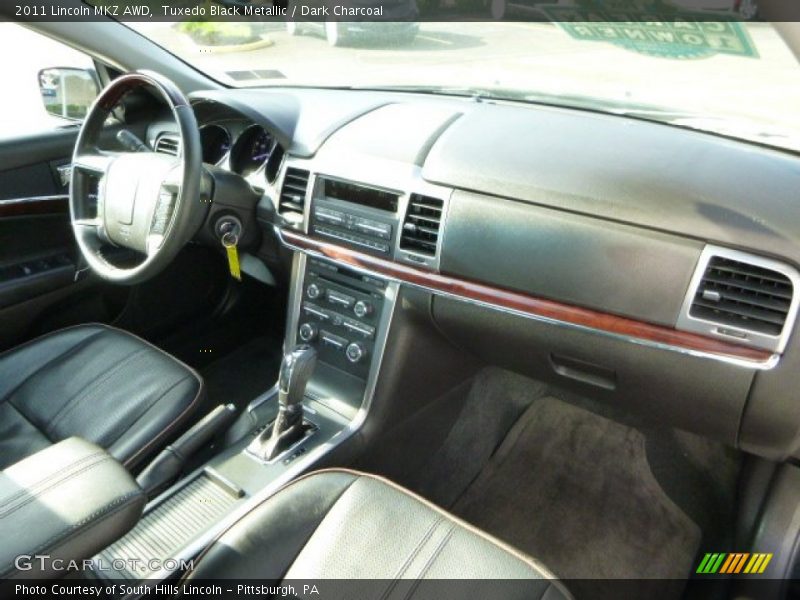 Tuxedo Black Metallic / Dark Charcoal 2011 Lincoln MKZ AWD