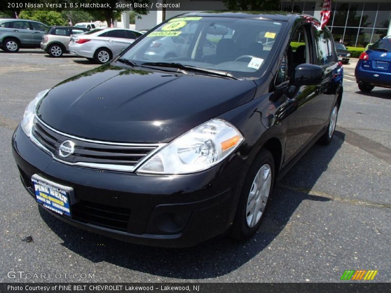 Super Black / Charcoal 2010 Nissan Versa 1.8 S Hatchback