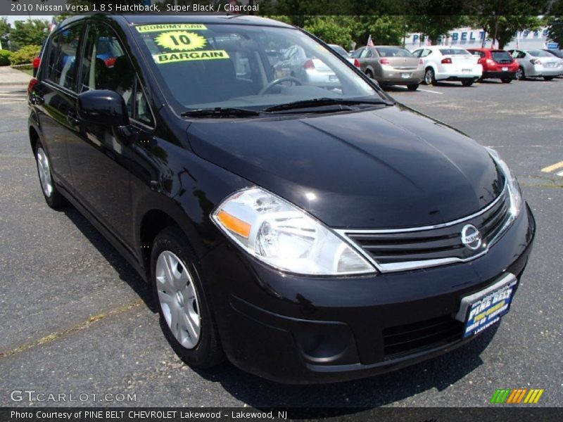 Super Black / Charcoal 2010 Nissan Versa 1.8 S Hatchback