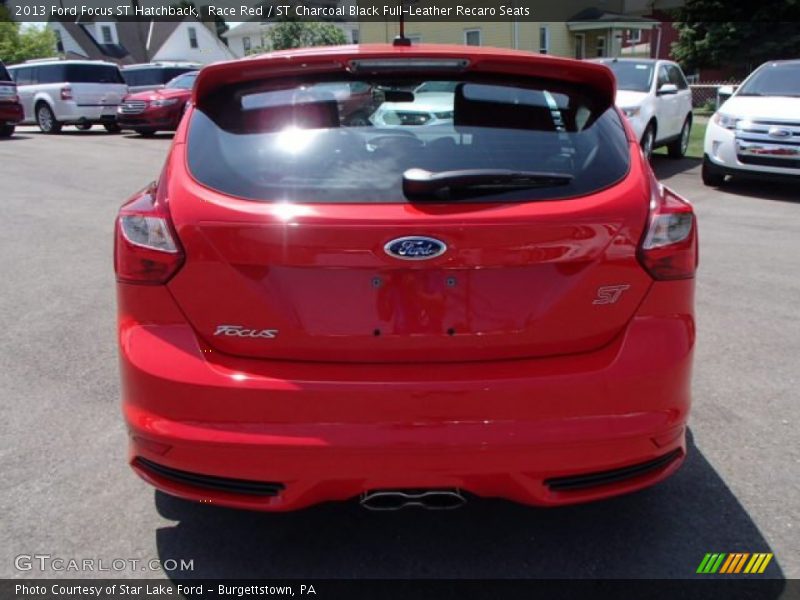 Race Red / ST Charcoal Black Full-Leather Recaro Seats 2013 Ford Focus ST Hatchback