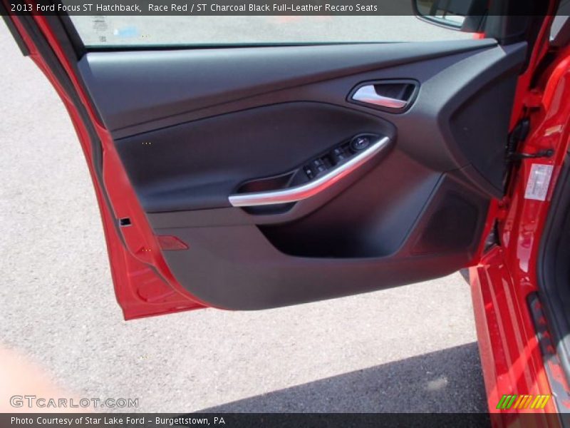Door Panel of 2013 Focus ST Hatchback