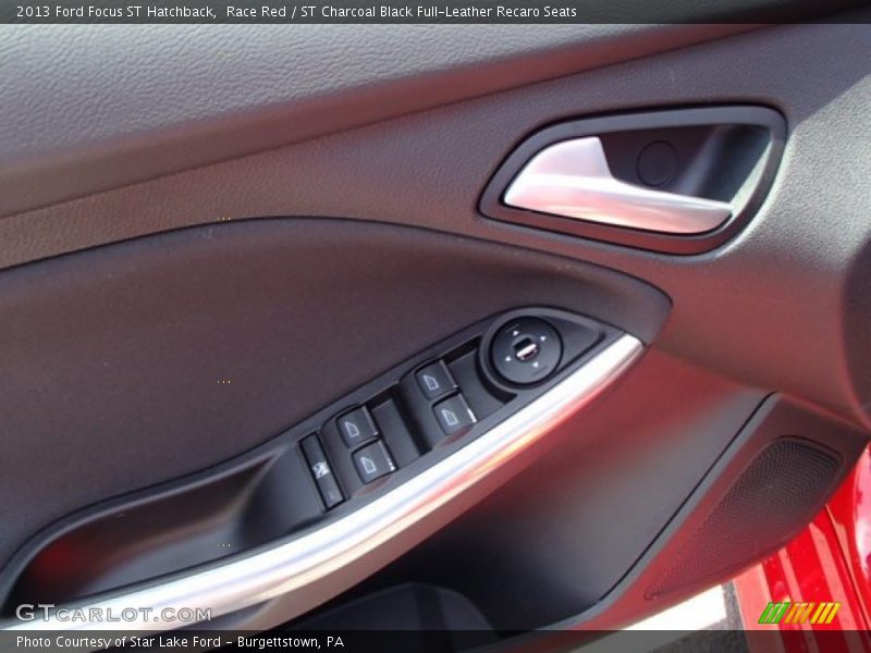 Race Red / ST Charcoal Black Full-Leather Recaro Seats 2013 Ford Focus ST Hatchback