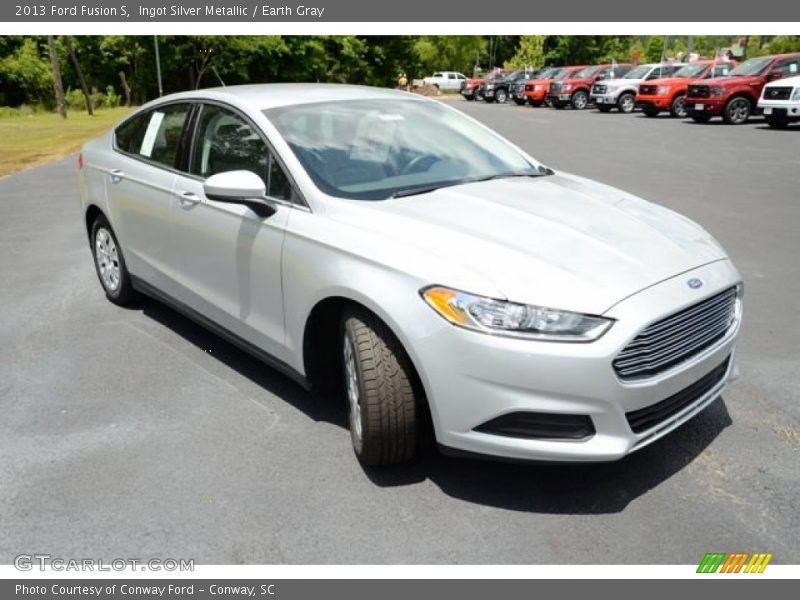 Ingot Silver Metallic / Earth Gray 2013 Ford Fusion S