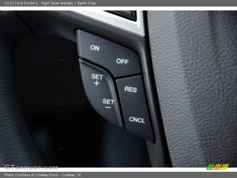 Ingot Silver Metallic / Earth Gray 2013 Ford Fusion S