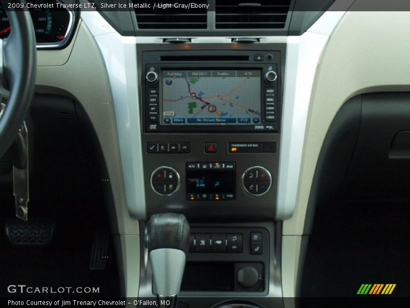 Silver Ice Metallic / Light Gray/Ebony 2009 Chevrolet Traverse LTZ