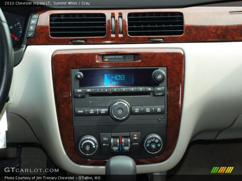 Summit White / Gray 2010 Chevrolet Impala LT
