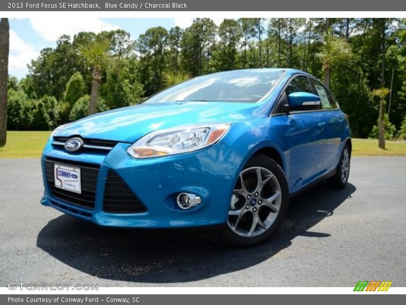 Blue Candy / Charcoal Black 2013 Ford Focus SE Hatchback