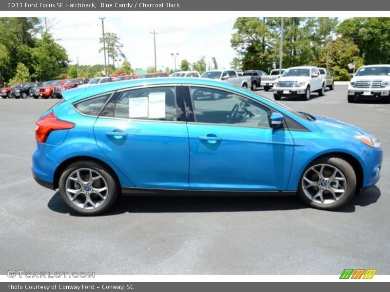 Blue Candy / Charcoal Black 2013 Ford Focus SE Hatchback