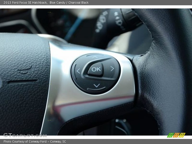 Blue Candy / Charcoal Black 2013 Ford Focus SE Hatchback