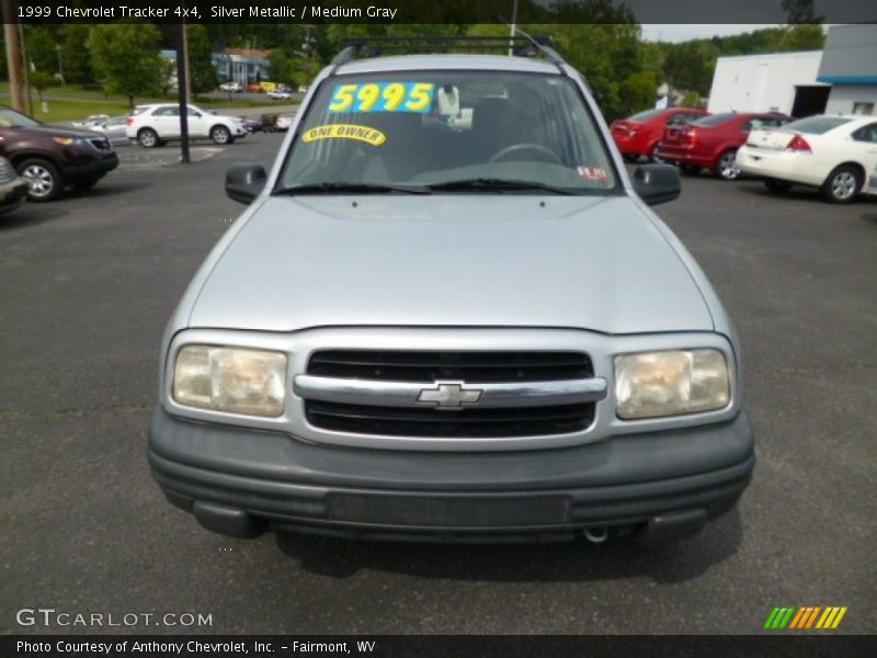 Silver Metallic / Medium Gray 1999 Chevrolet Tracker 4x4