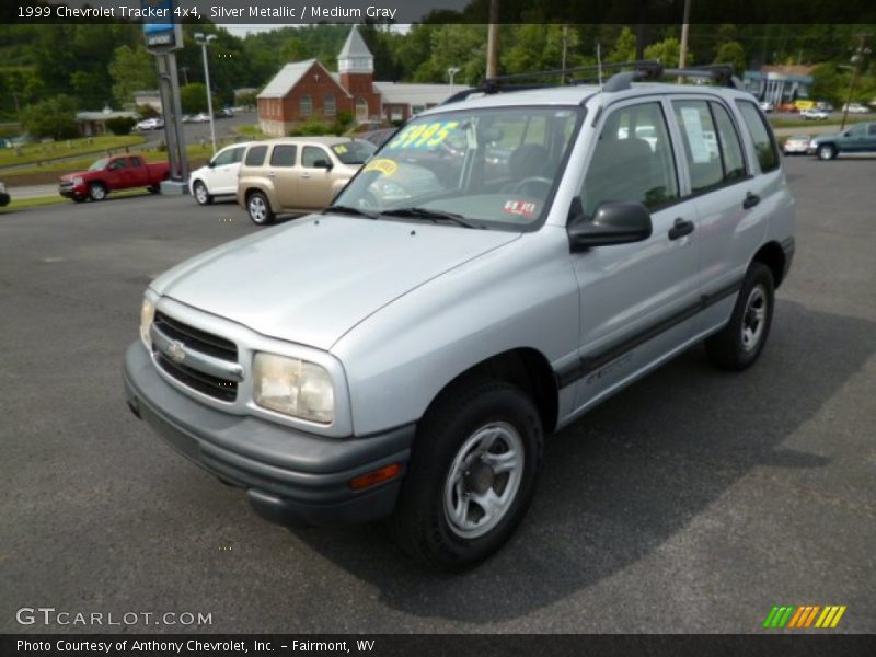 Silver Metallic / Medium Gray 1999 Chevrolet Tracker 4x4