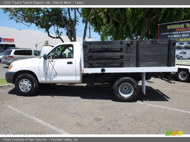 Natural White / Taupe 2005 Toyota Tundra Regular Cab