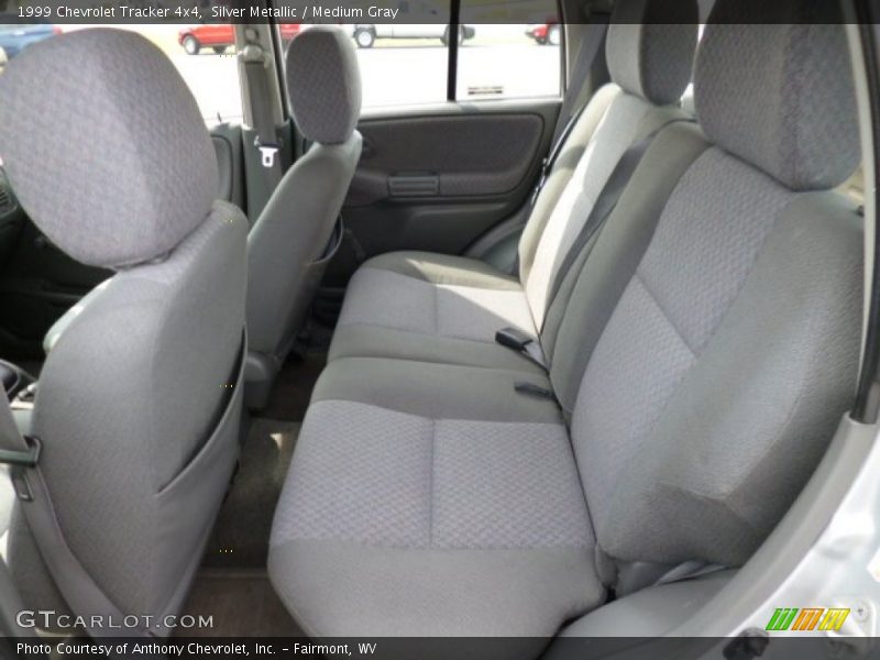 Silver Metallic / Medium Gray 1999 Chevrolet Tracker 4x4