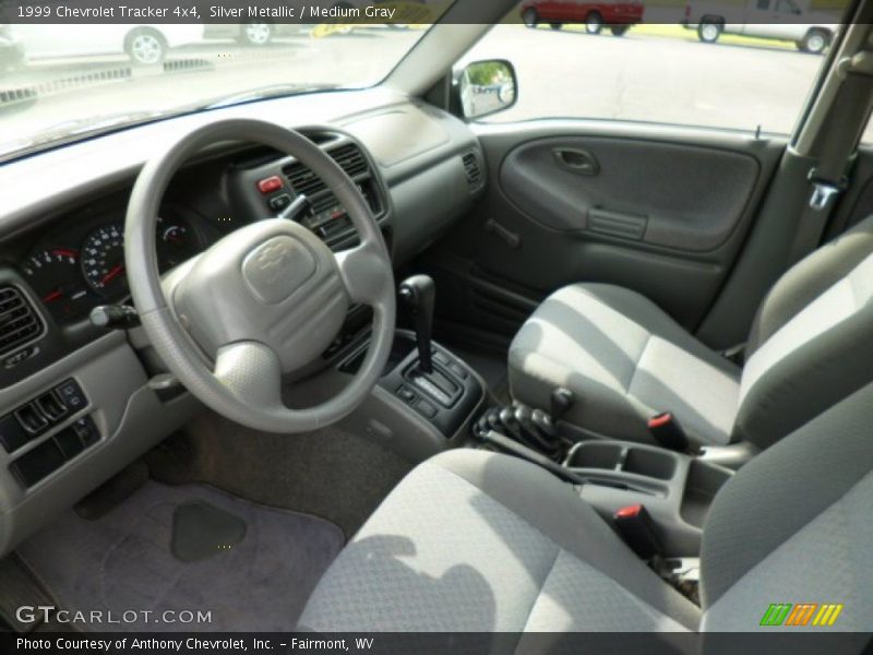 Silver Metallic / Medium Gray 1999 Chevrolet Tracker 4x4