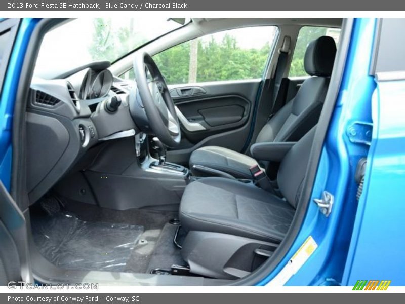 Blue Candy / Charcoal Black 2013 Ford Fiesta SE Hatchback