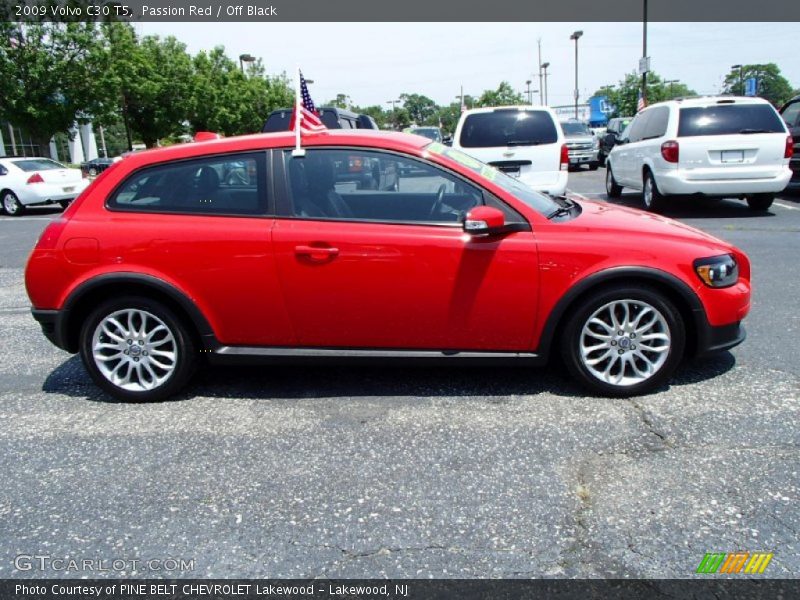 Passion Red / Off Black 2009 Volvo C30 T5