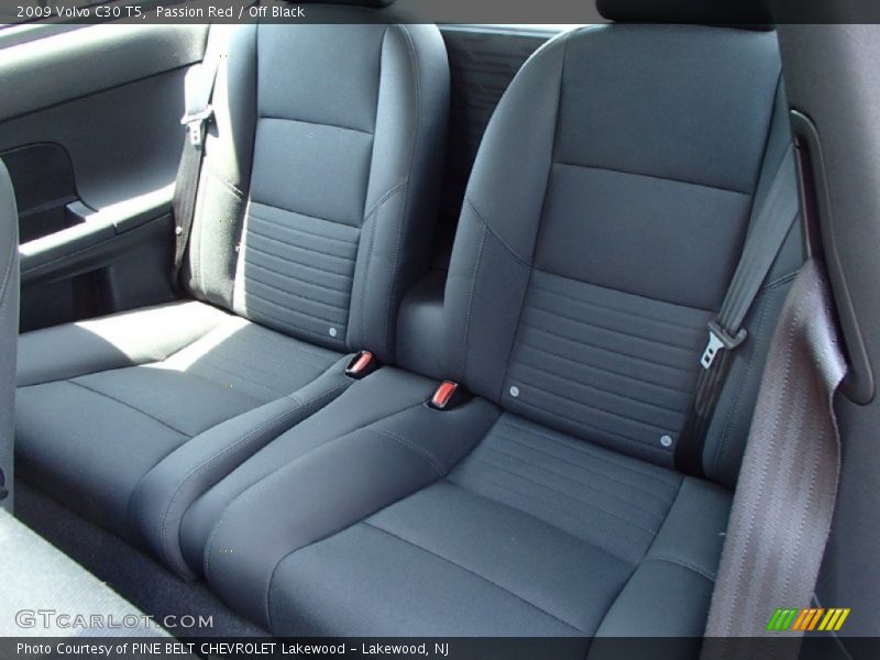 Passion Red / Off Black 2009 Volvo C30 T5