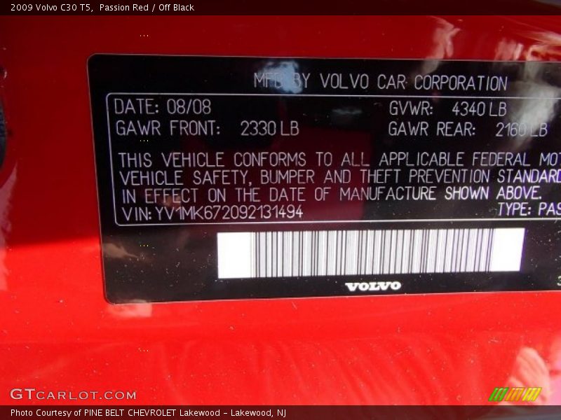 Passion Red / Off Black 2009 Volvo C30 T5