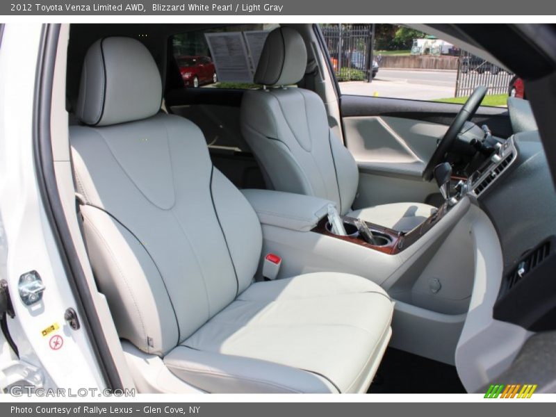 Blizzard White Pearl / Light Gray 2012 Toyota Venza Limited AWD