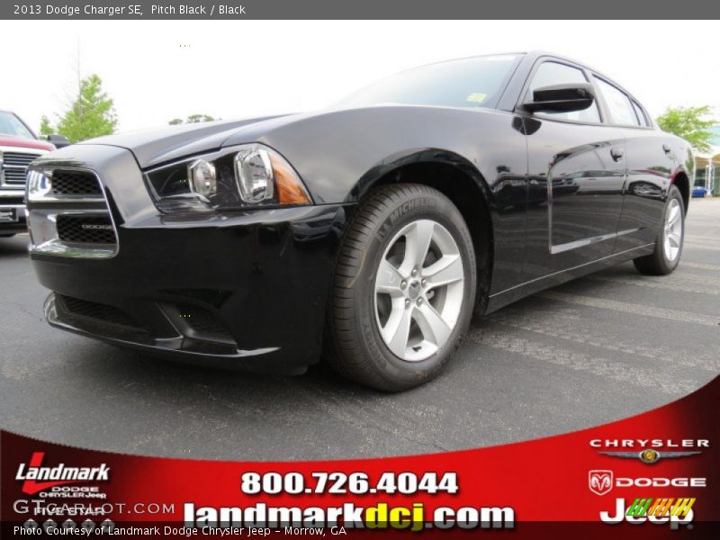 Pitch Black / Black 2013 Dodge Charger SE