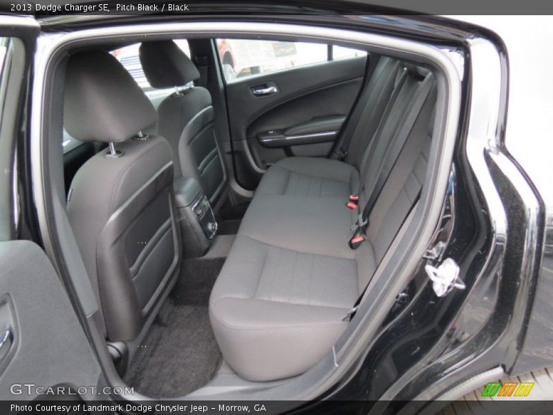Pitch Black / Black 2013 Dodge Charger SE