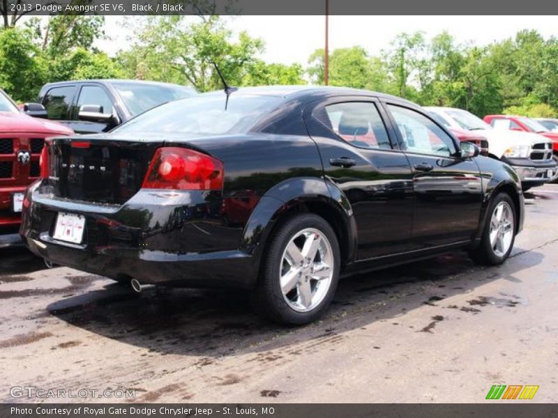 Black / Black 2013 Dodge Avenger SE V6