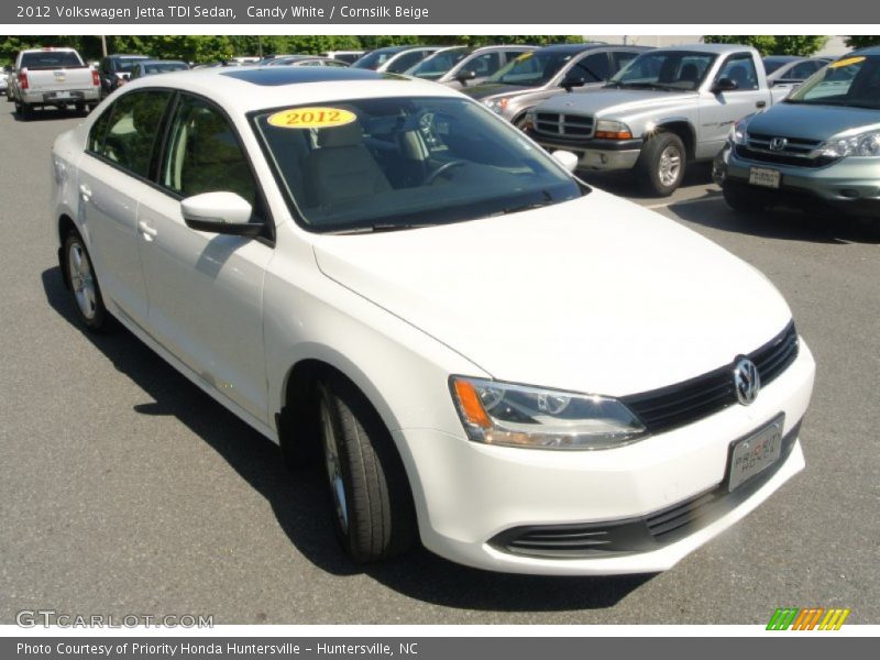 Candy White / Cornsilk Beige 2012 Volkswagen Jetta TDI Sedan