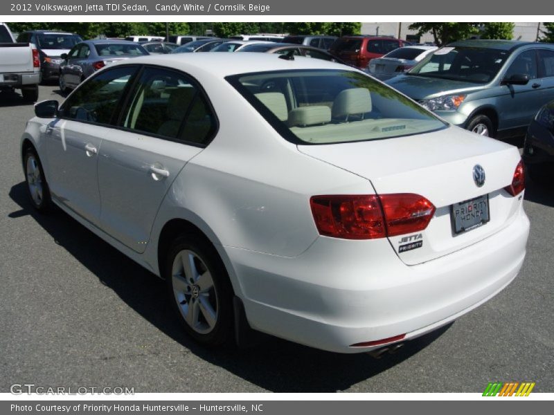 Candy White / Cornsilk Beige 2012 Volkswagen Jetta TDI Sedan
