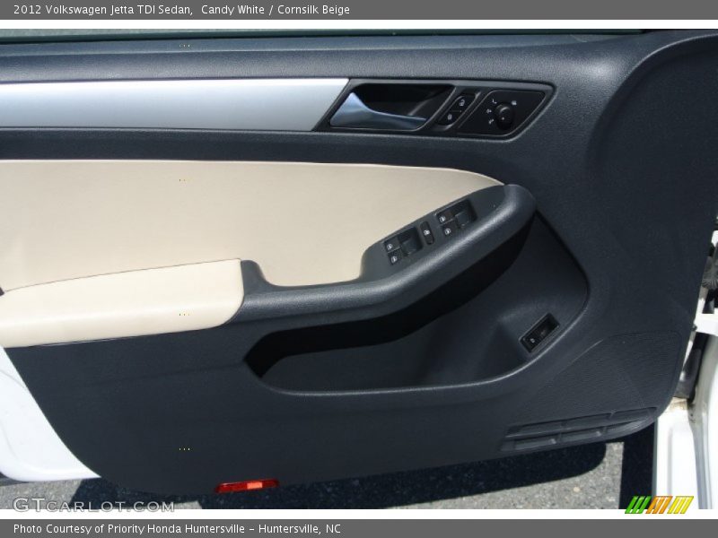 Candy White / Cornsilk Beige 2012 Volkswagen Jetta TDI Sedan