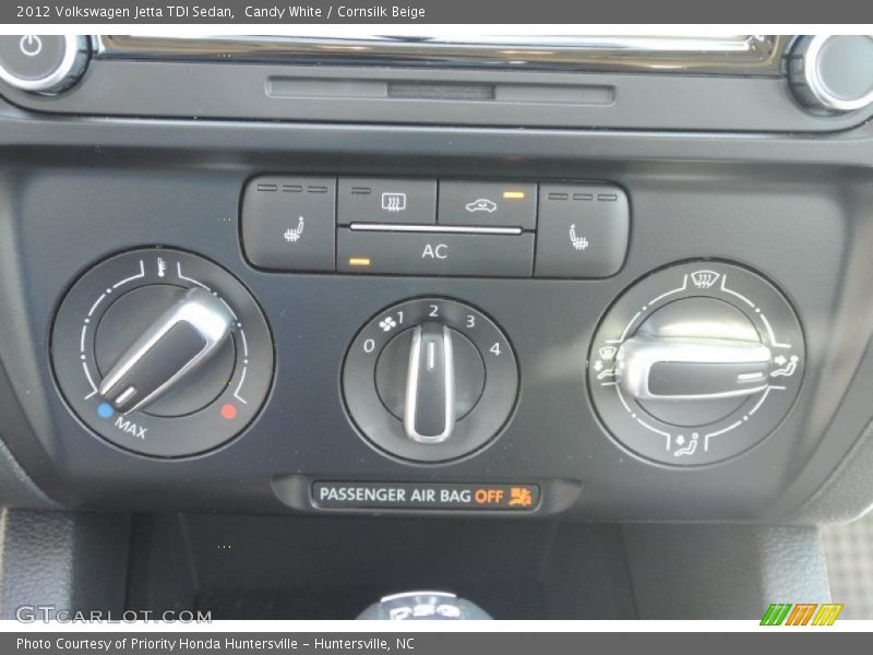 Candy White / Cornsilk Beige 2012 Volkswagen Jetta TDI Sedan