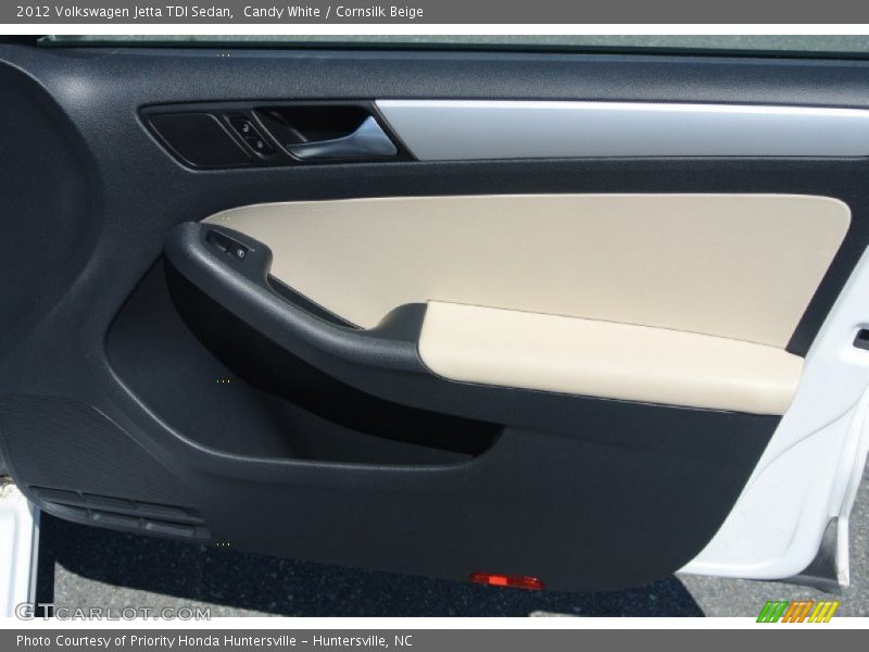 Candy White / Cornsilk Beige 2012 Volkswagen Jetta TDI Sedan