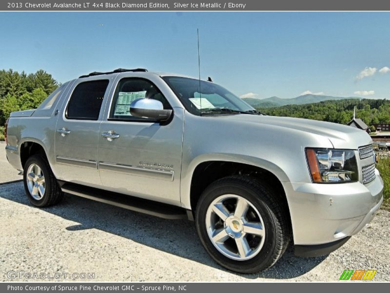 Silver Ice Metallic / Ebony 2013 Chevrolet Avalanche LT 4x4 Black Diamond Edition