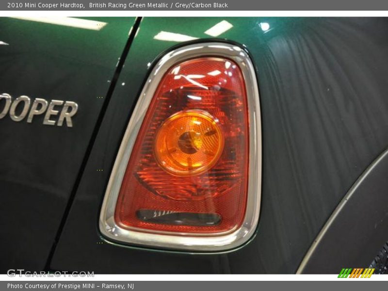 British Racing Green Metallic / Grey/Carbon Black 2010 Mini Cooper Hardtop
