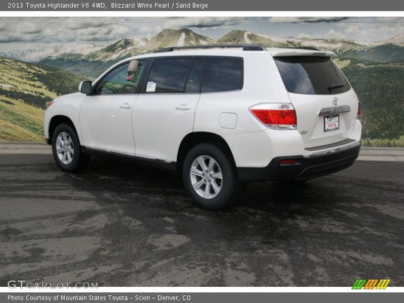 Blizzard White Pearl / Sand Beige 2013 Toyota Highlander V6 4WD