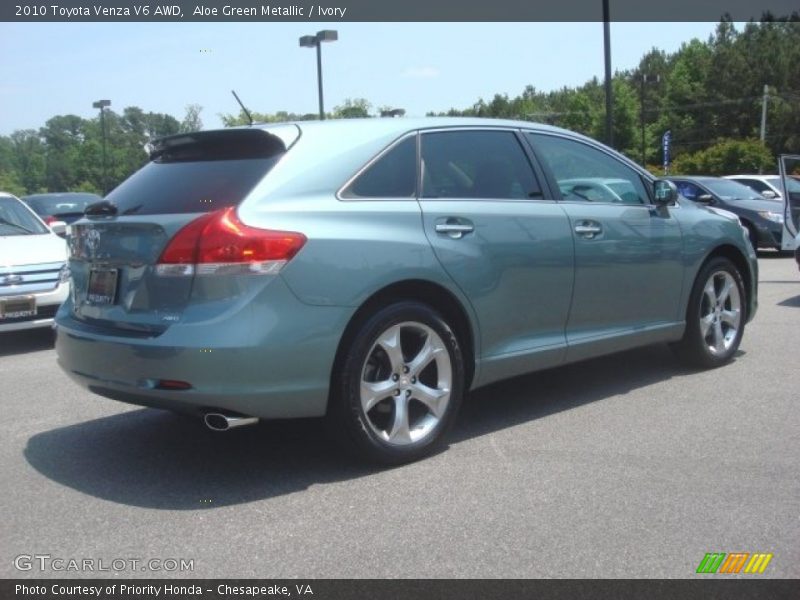 Aloe Green Metallic / Ivory 2010 Toyota Venza V6 AWD